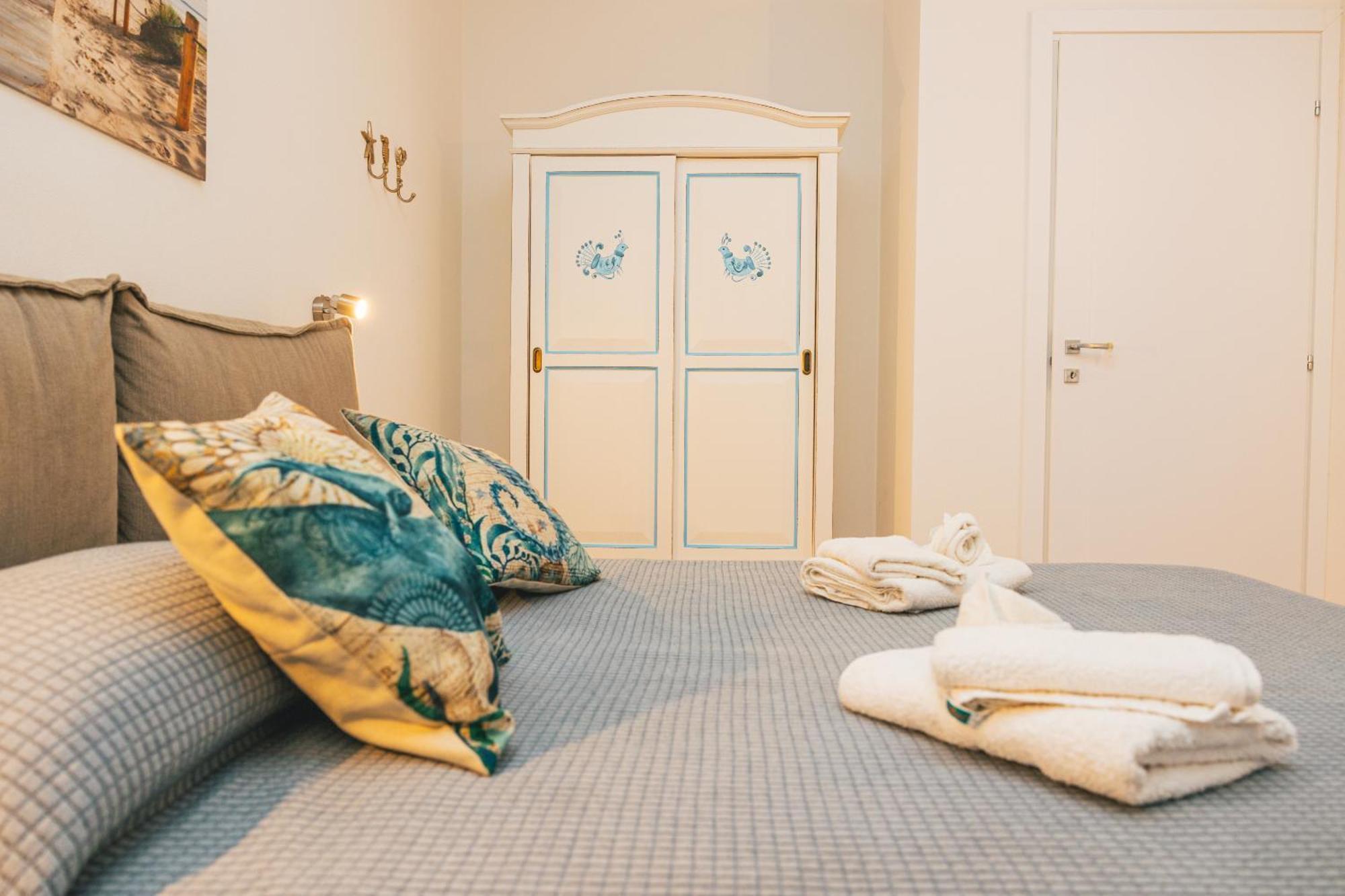 Case Vacanze Il Sogno 2 Porto Pino Ngoại thất bức ảnh